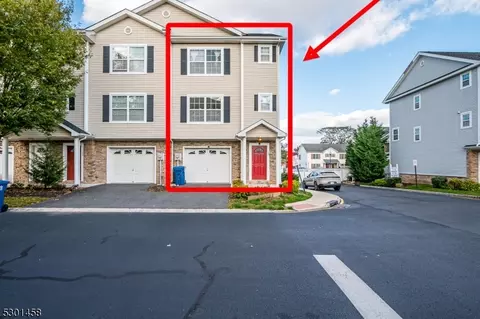 15 Ronald Dr, Somerset, NJ 08873