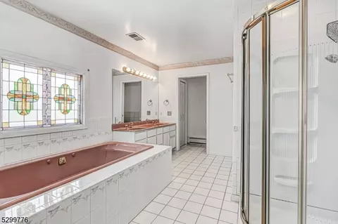 217 Mountain Ave, Middlesex, NJ 08846 photo 16