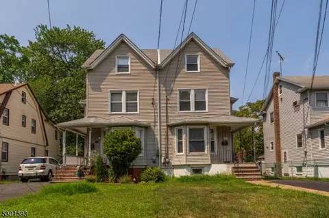 214 W 3rd Ave, Roselle, NJ 07203
