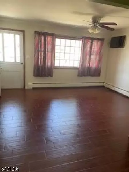 44 Post Ln, Wayne, NJ 07470 photo 3