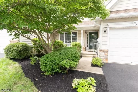 93 Patriot Hill Dr #93, Basking Ridge, NJ 07920