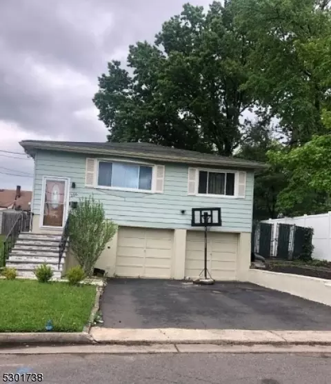 226 Remsen Ave, Rahway, NJ 07065