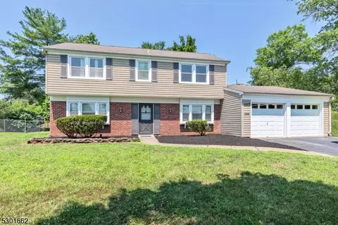117 Drake Rd, Franklin Twp, NJ 08873