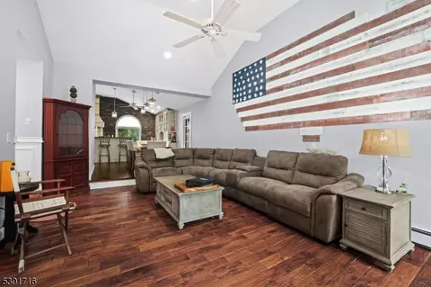 136 Tall Grass Dr, Wayne, NJ 07470 photo 18