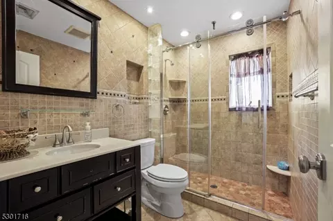 136 Tall Grass Dr, Wayne, NJ 07470 photo 29