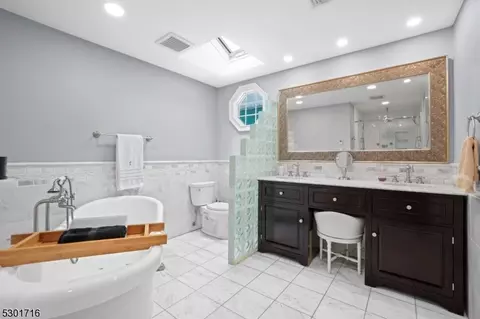 136 Tall Grass Dr, Wayne, NJ 07470 photo 23