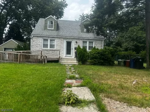1326 W 5th St, Plainfield, NJ 07063