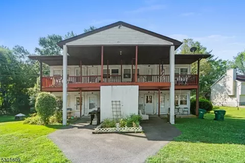 371 Lake Shr S #G, Montague, NJ 07827