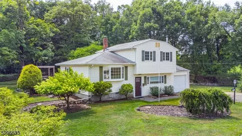 22 Eileen Ct, Wharton, NJ 07885 photo 3