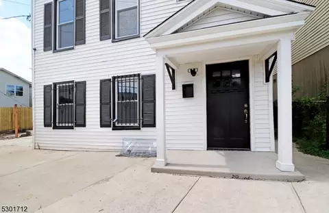 212 Nye Ave, Newark, NJ 07112