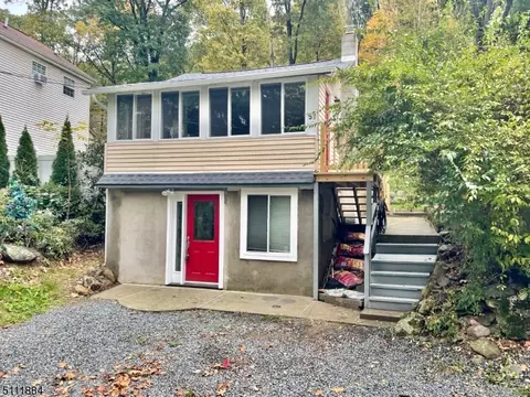 57 Lyons Rd, Jefferson, NJ 07438