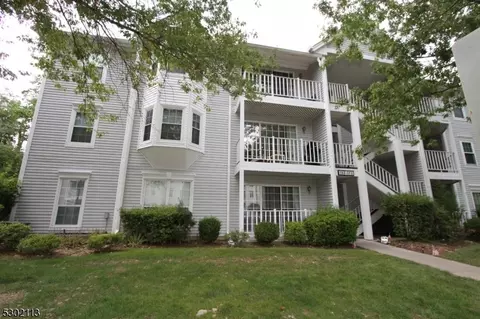 163 Linden St, Mahwah, NJ 07430