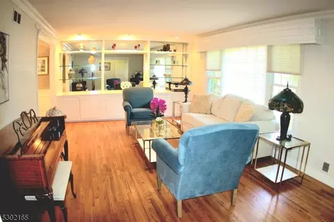 280 Tanglewood Trl, Long Hill, NJ 07933 photo 5