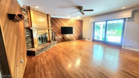 280 Tanglewood Trl, Long Hill, NJ 07933 photo 8