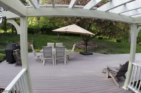 280 Tanglewood Trl, Long Hill, NJ 07933 photo 21