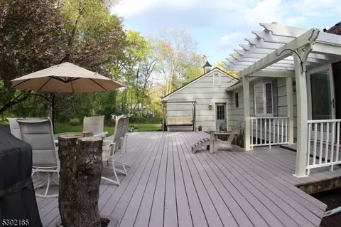 280 Tanglewood Trl, Long Hill, NJ 07933 photo 22
