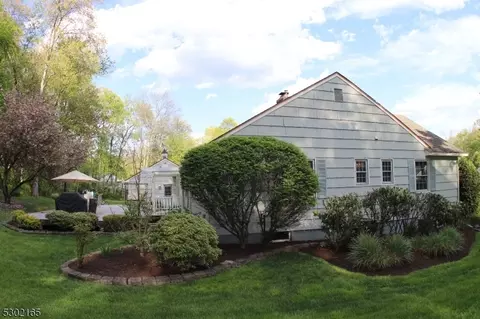 280 Tanglewood Trl, Long Hill, NJ 07933 photo 19