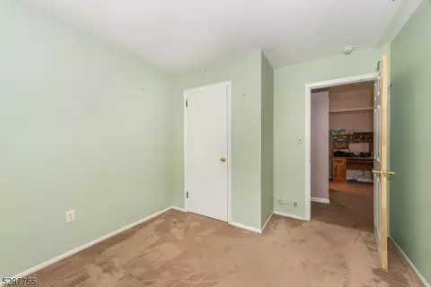 36 Eldorado Dr, Wayne, NJ 07470 photo 18