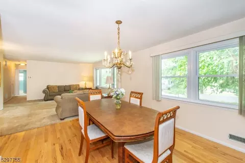 36 Eldorado Dr, Wayne, NJ 07470 photo 10