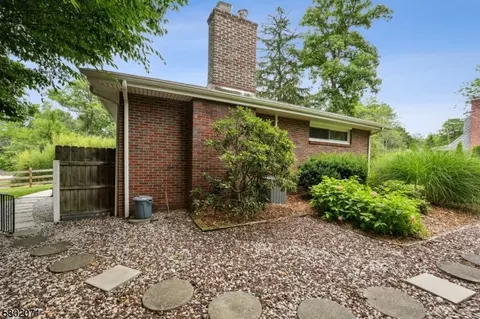 863 Mountain Ave, Berkeley Heights, NJ 07922 photo 22