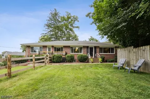 863 Mountain Ave, Berkeley Heights, NJ 07922