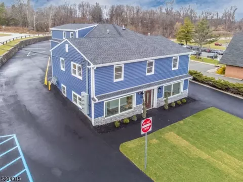 527 Route 515, Vernon, NJ 07462