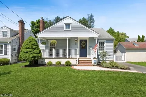 1 Sherman Pl, Morris Plains, NJ 07950