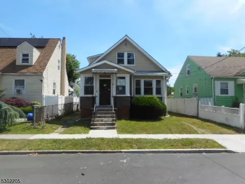 935 Drake Ave, Roselle, NJ 07203