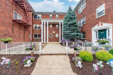 199 3 N Beverwyck Rd # C, Lake Hiawatha, NJ 07034