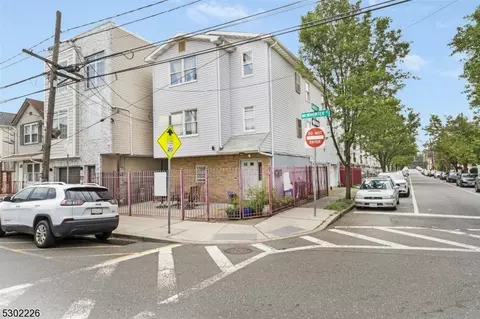 169 Mcwhorter St, Newark, NJ 07105
