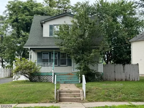 430 Rushmore Ave, Piscataway, NJ 08854