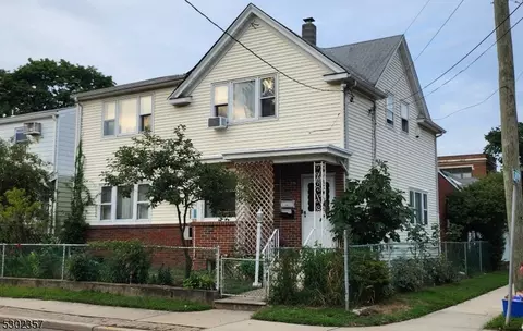 775 Lafayette Ave, Hawthorne, NJ 07506