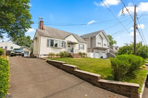42 S 24th St, Kenilworth, NJ 07033