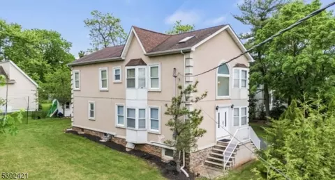 452 Shasta Dr, Bridgewater, NJ 08807