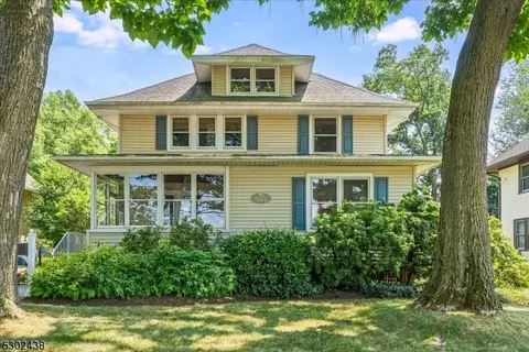 577 S Maple Ave, Glen Rock, NJ 07452