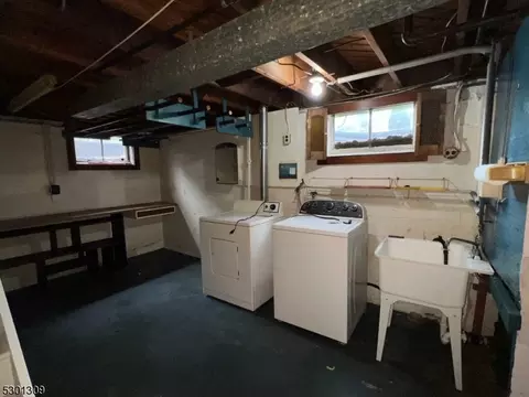 542 Warfield Rd, North Plainfield, NJ 07063 photo 17