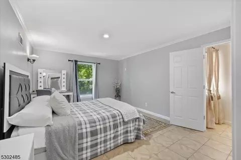 83 Bowfell Ct, Wayne, NJ 07470 photo 13