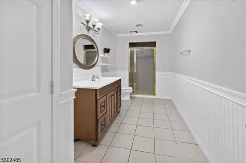 83 Bowfell Ct, Wayne, NJ 07470 photo 27