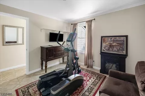 83 Bowfell Ct, Wayne, NJ 07470 photo 21