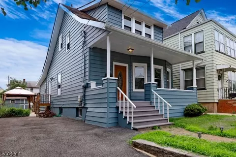 83 Trimble Ave, Clifton, NJ 07011
