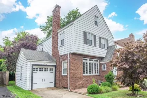 45 Overlook Ter, Bloomfield, NJ 07003