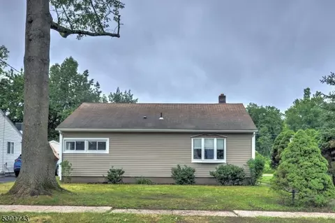1525 Washington Ave, Pompton Lakes, NJ 07442