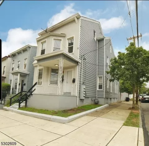 91 Putnam St, Paterson, NJ 07524
