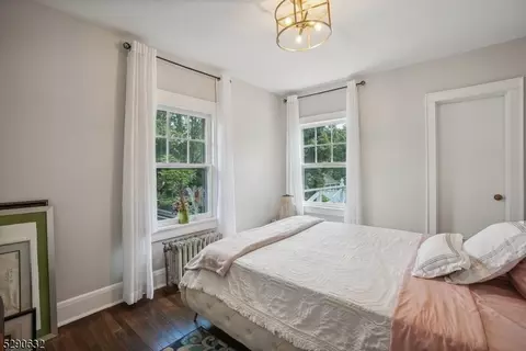 Bedroom - 617 W 8th St, Plainfield, NJ 07060 photo 5 of 7