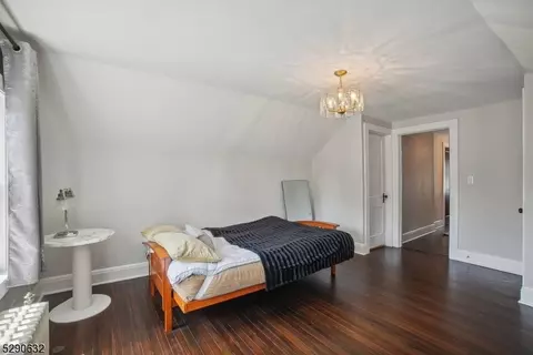 Bedroom - 617 W 8th St, Plainfield, NJ 07060 photo 6 of 7