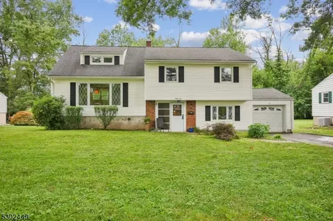 55 Walton Ave, New Providence, NJ 07974