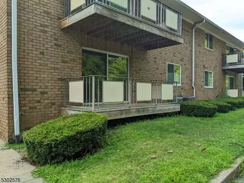 100 Seward St #17, Rockaway, NJ 07866