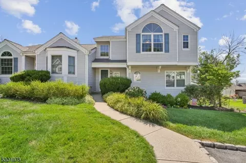 338 Wren Ln, Bedminster, NJ 07921