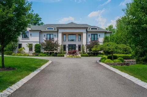 15 Hillside Ave, Millburn Twp, NJ 07078
