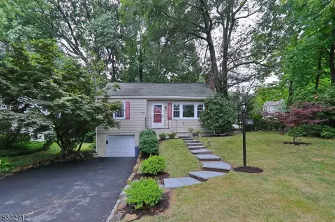 40 Michigan Ave, Summit, NJ 07901 photo 1